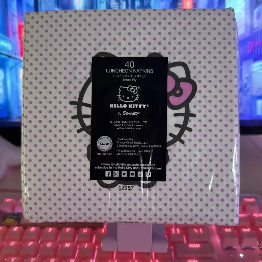 Sanrio Hello Kitty Napkins White Purple Polka Dots 13